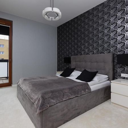Ogrodowa Modern Apartment By Noclegi Renters Warszawa Exteriör bild