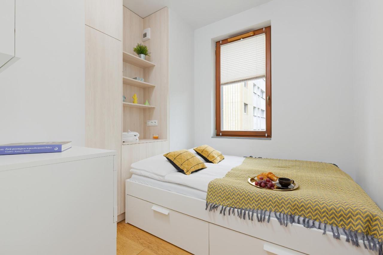 Ogrodowa Modern Apartment By Noclegi Renters Warszawa Exteriör bild