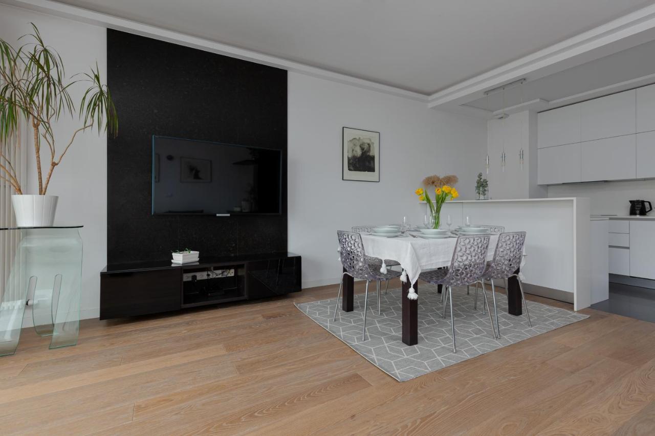 Ogrodowa Modern Apartment By Noclegi Renters Warszawa Exteriör bild