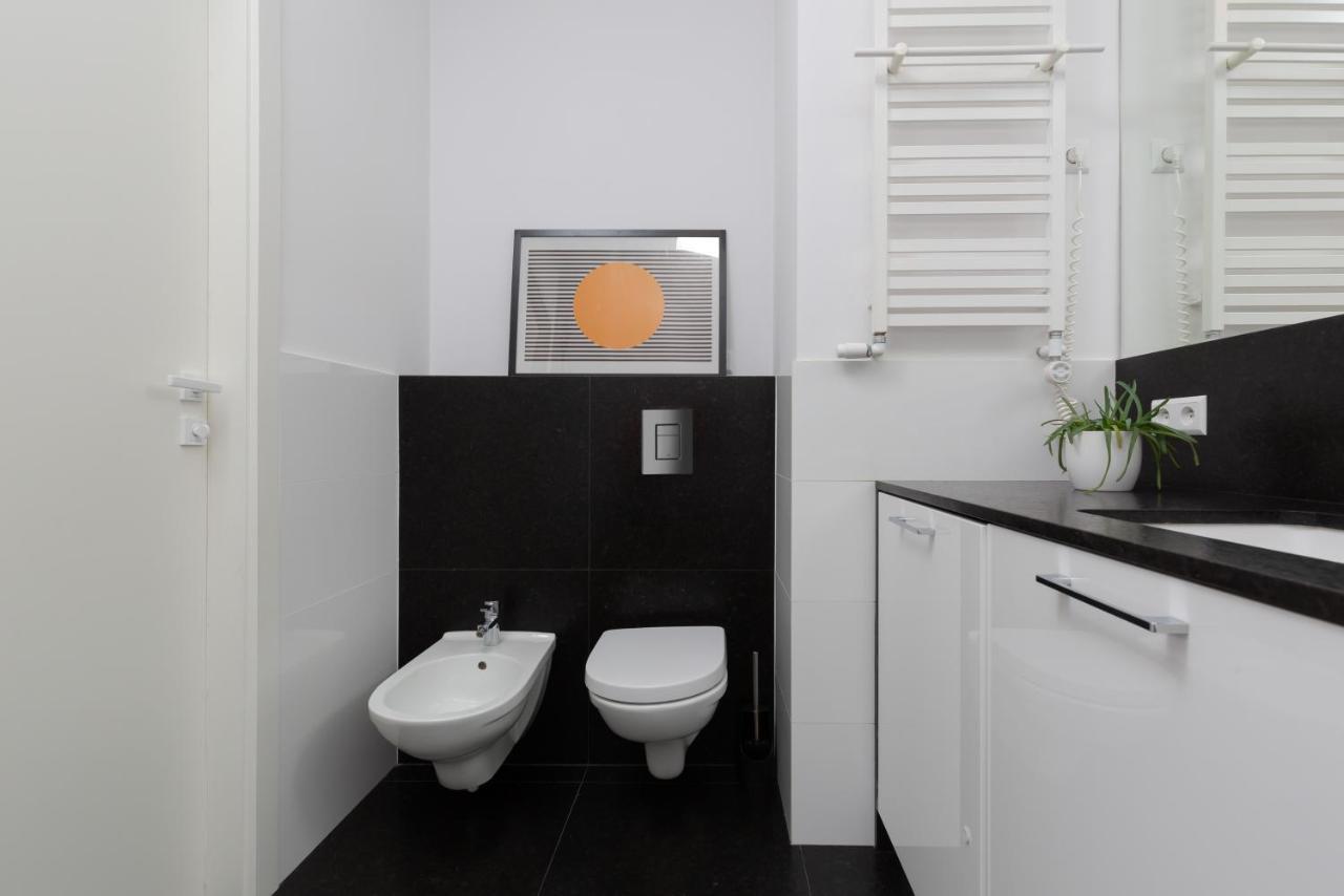Ogrodowa Modern Apartment By Noclegi Renters Warszawa Exteriör bild